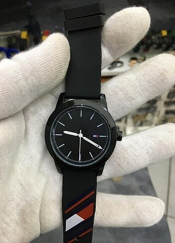Unisex kol saati tommy Hilfiger 