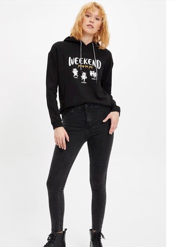 Siyah Kapüşonlu Baskılı Sweatshirt - Görsel 2