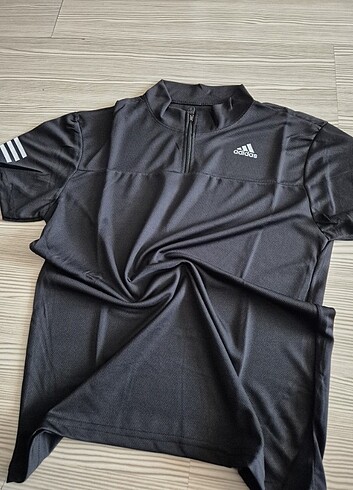 Adidas SPORCU T-SHİRT ????