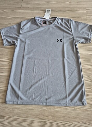 s Beden Sporcu T-Shirt ????