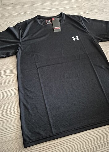 Diğer Sporcu T-Shirt 