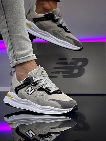 New Balance spor ayakkabı