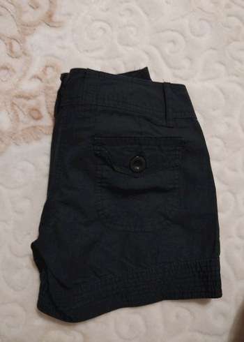 26 Beden Düğmeli Siyah Mini Denim Şort