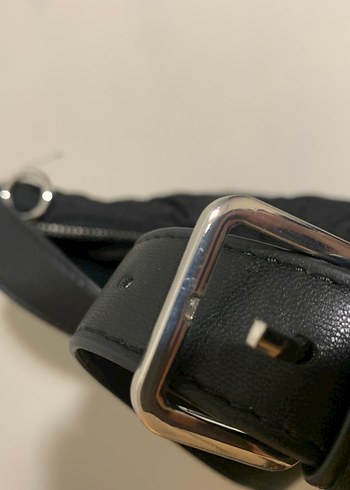 Pull&Bear Kapitone Baget Kol Çantası - Görsel 5