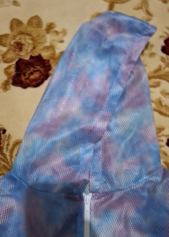 Kadın Mavi Uzay Kapüşonlu Batik Desen  Yağmurluk - Görsel 5