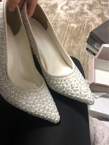 35 Beden beyaz gümüş parıltılı stiletto