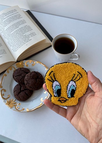 Renkli Tweety Temalı fincan altlığı