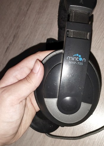 Kablolu Kulaküstü Kulaklık - Görsel 2