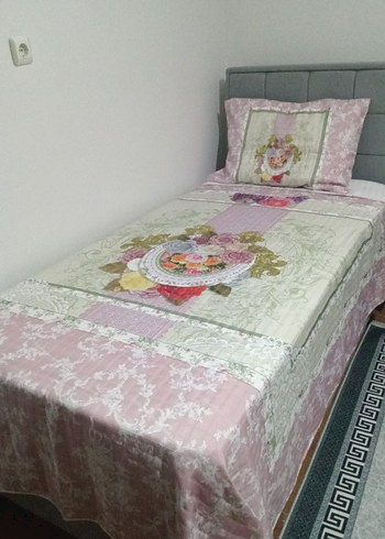 Pembe Nakışlı Pastel Yatak Örtüsü - Görsel 4