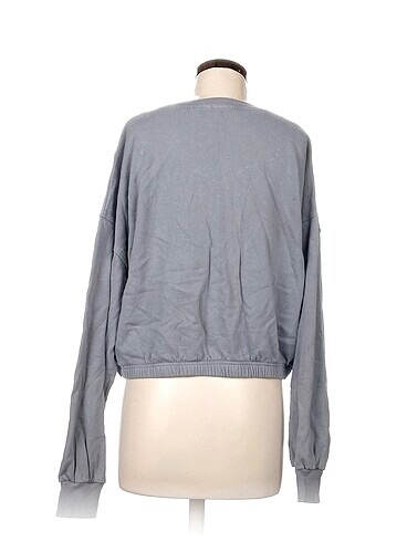 m Beden Stradivarius Sweatshirt %70 İndirimli.