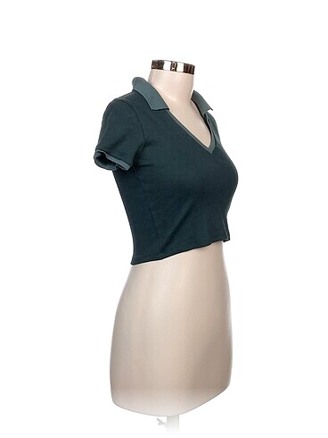 Pull and Bear Pull and Bear T-shirt %70 İndirimli.