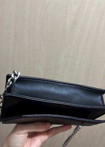 Zincir Detaylı Siyah Deri Kadın Çanta - Görsel 6