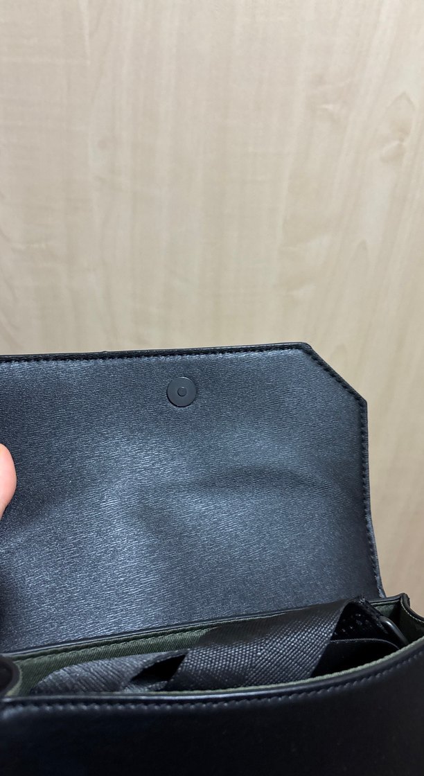 Zincir Detaylı Siyah Deri Kadın Çanta - Görsel 4