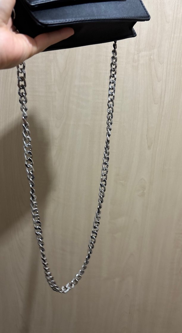 Zincir Detaylı Siyah Deri Kadın Çanta - Görsel 2