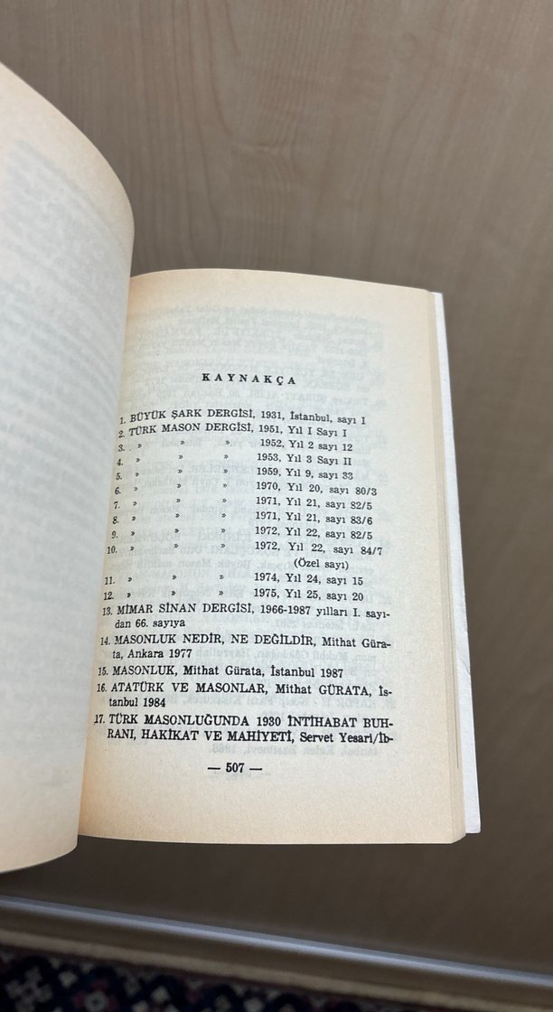 Dünyada ve Türkiye'de Masonluk ve Masonlar Kitabı - Görsel 4
