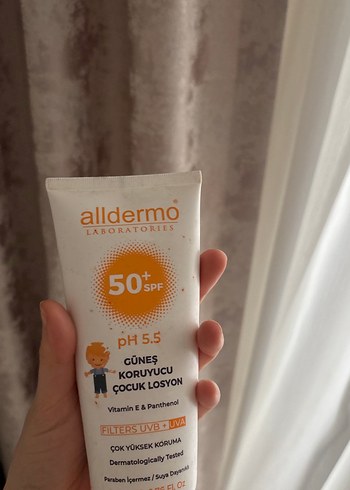 Alldermo SPF 50+ Çocuk Güneş Koruyucu Losyon 200 ml - Görsel 4