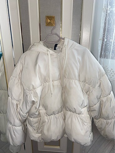 H&M mont