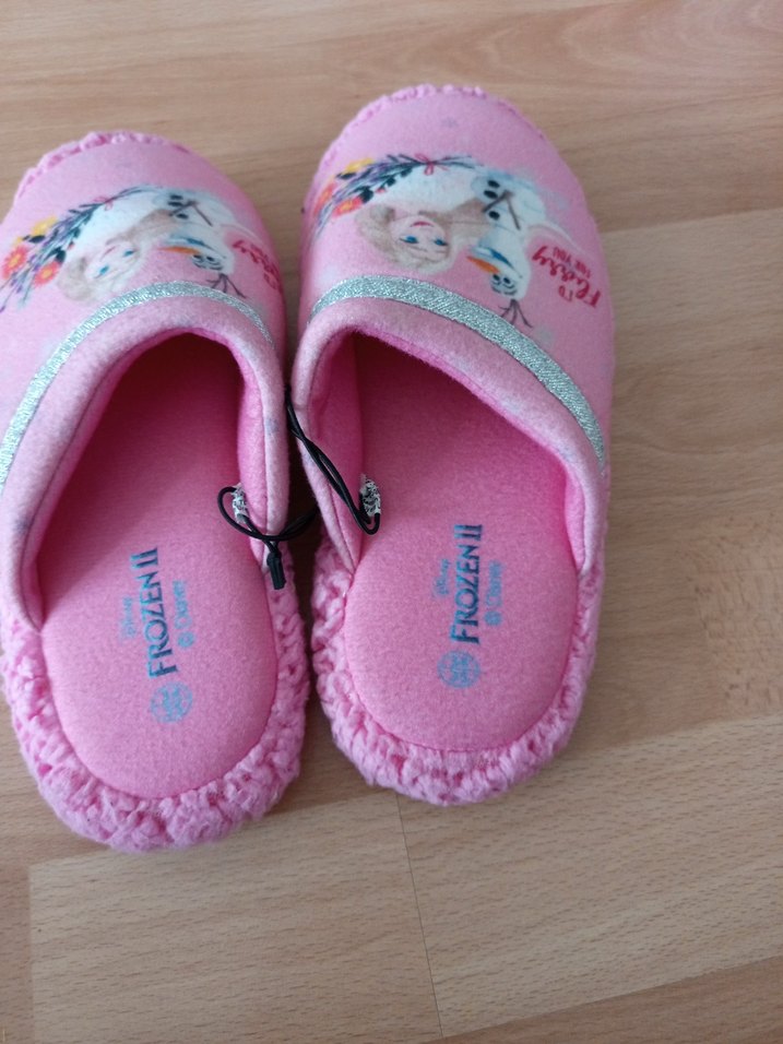 Kız Çocuk Pembe Örgü Sıcak Ev Terliği - Görsel 3