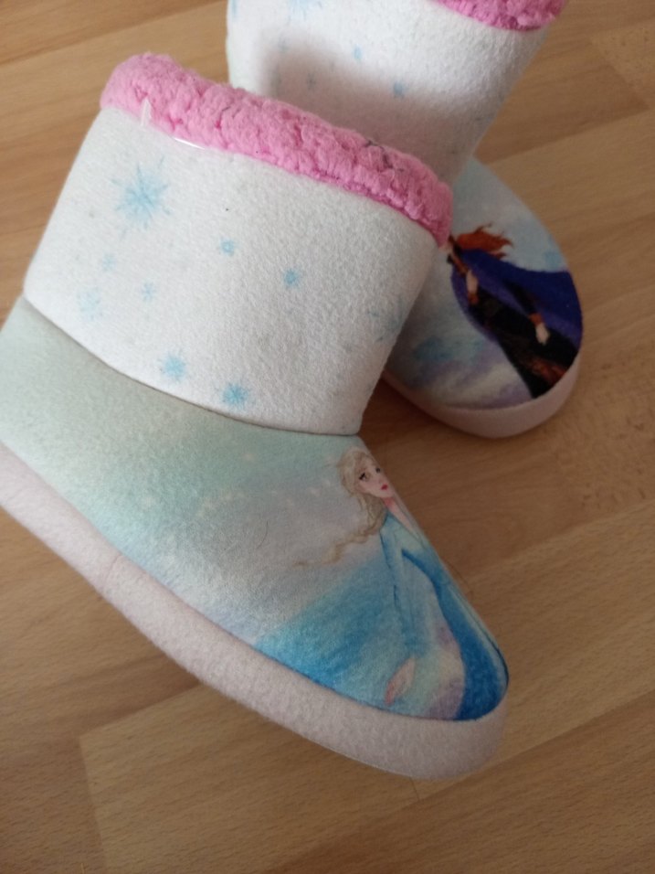 Kız Çocuk Pembe Sıcak Polar Ev Terliği - Görsel 3