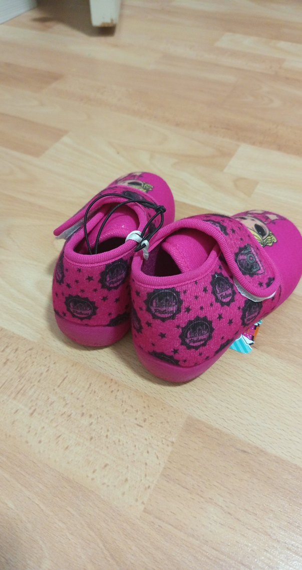 Kız Çocuk Pembe Kaydırmaz Bantlı Ev Terliği - Görsel 4