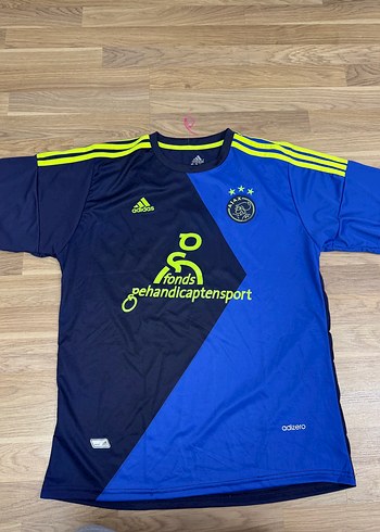 Adidas ürünü