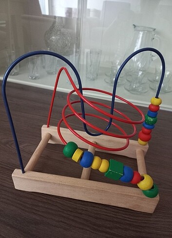 Boncuklu koordinasyon oyuncağı