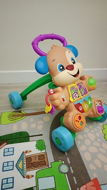 Beden Fisher price ilk adım arabasi