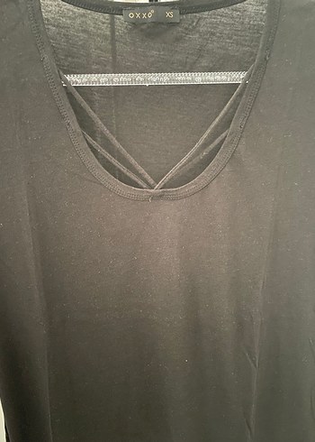 Siyah V Yaka Kısa Kollu Kadın Tişört - Görsel 2