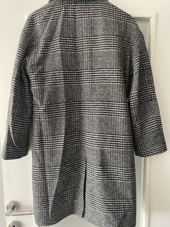 Gri Ekose Düğmeli Midi Kadın Kaban - Görsel 4