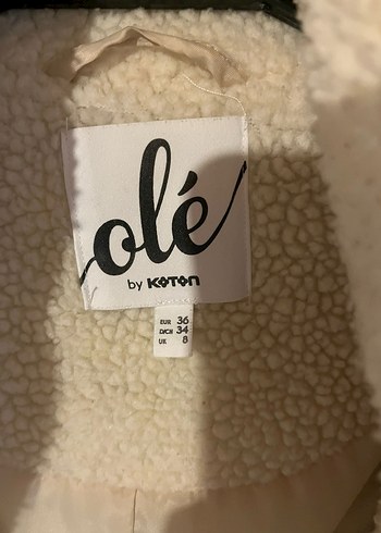 Beyaz Yüksek Yakalı Suni Kürk Kadın Ceket - Görsel 4