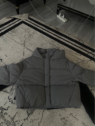 Zara mont