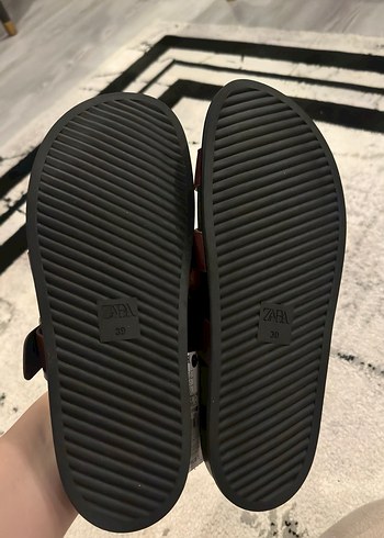 Bordo  Deri Tokalı Kadın Terlik - Görsel 4