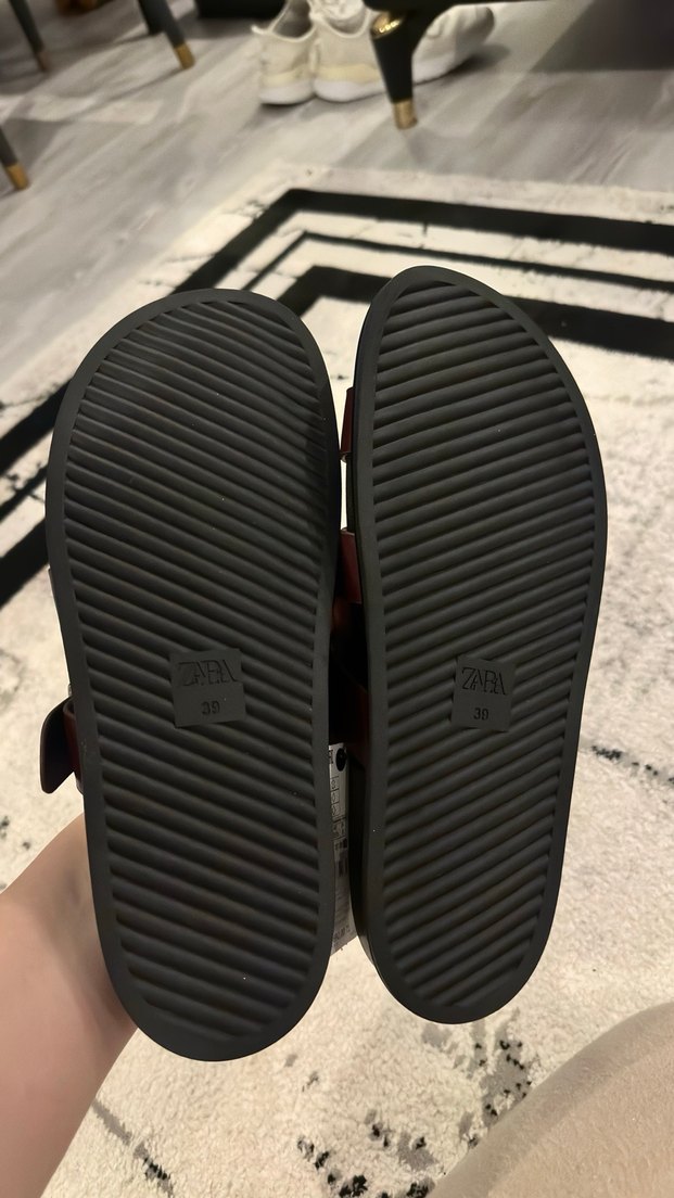 Bordo  Deri Tokalı Kadın Terlik - Görsel 4