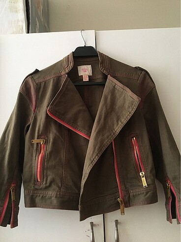 H&M MARKA CEKET