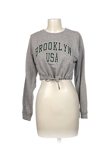 Bershka Sweatshirt %70 İndirimli.