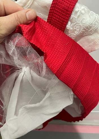 Kız Çocuk Kırmızı Nakışlı Fiyonklu Elbise - Görsel 4