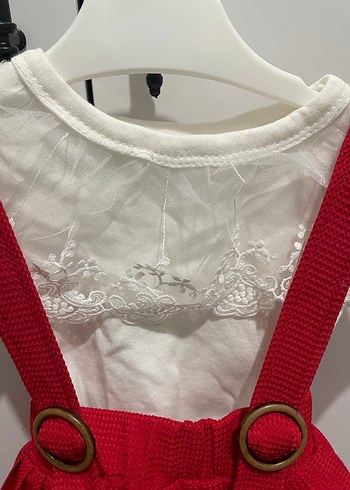 Kız Çocuk Kırmızı Nakışlı Fiyonklu Elbise - Görsel 2