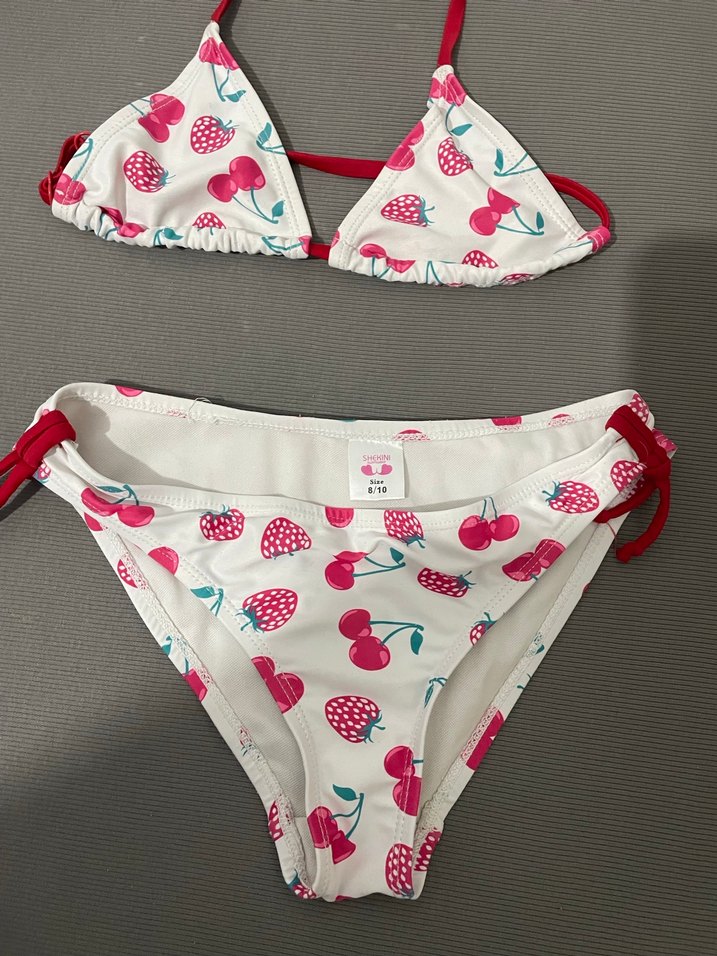 Kız Çocuk Çilek Desenli Beyaz Bikini - Görsel 3