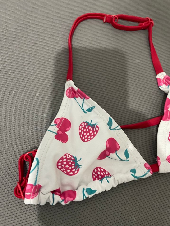 Kız Çocuk Çilek Desenli Beyaz Bikini - Görsel 4