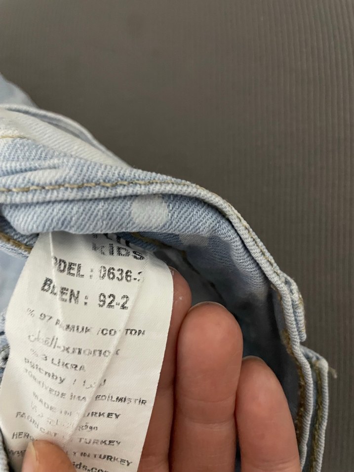 Kız Çocuk Mavi Puantiyeli Denim Şort - Görsel 2