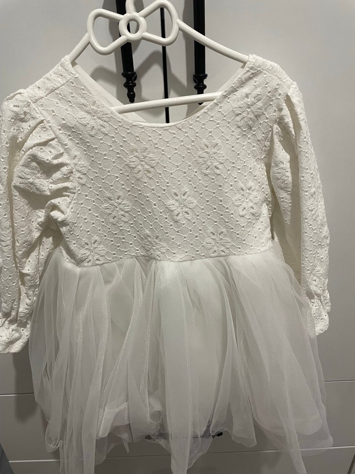 Beyaz İşlemeli Fırfırlı Kız Çocuk Elbisesi - Görsel 2