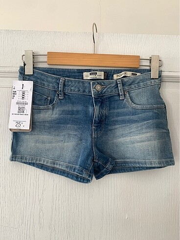 Bershka push up sort