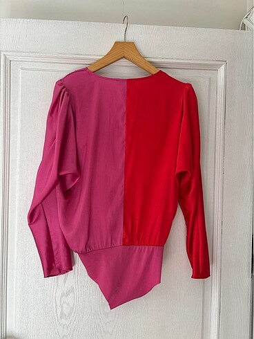 m Beden çeşitli Renk Zara woman alttan çıtçıtlı bluz