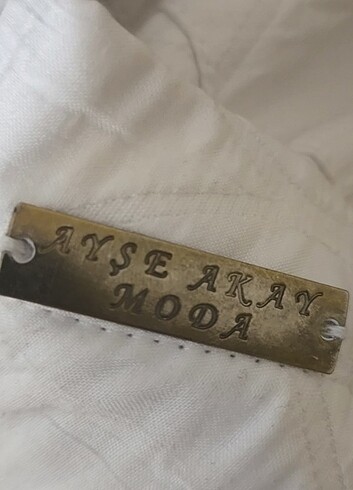 Ayşe Akay kapitone yelek - Görsel 5