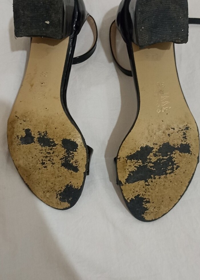 Topuklu ayakkabı - Görsel 4