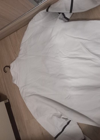 Gri Detaylı Beyaz Fermuarlı Sweatshirt - Görsel 2