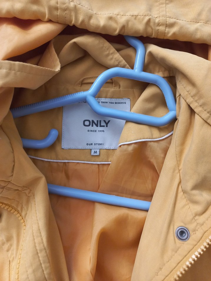 Sarı Düğmeli Midi Kadın Ceket Yağmurluk - Görsel 2