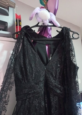 Dantel Detaylı Siyah Nişan Mezuniyet Elbisesi - Görsel 4