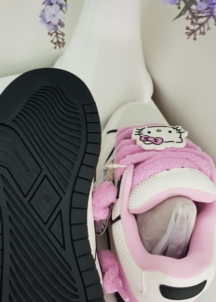 Hello Kitty Özel Koleksiyonu Sneaker - Görsel 2
