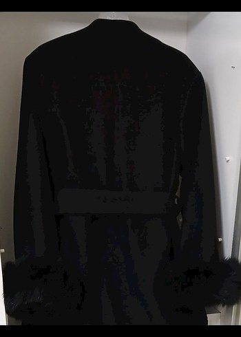 Kürklü Siyah Kadın Kaban - Görsel 2